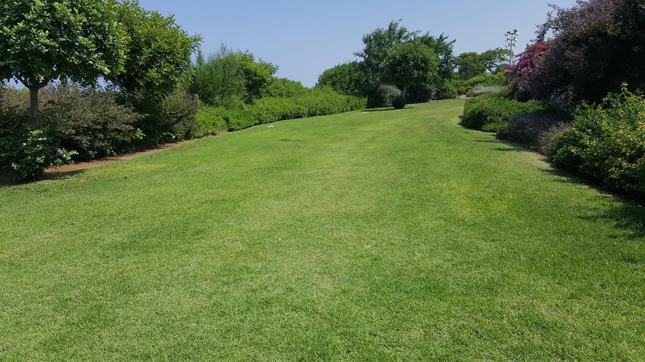 Neot Golf Caesarea Garden Apartment Exterior photo
